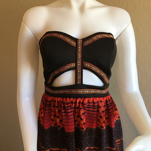 San Souci Tribal Patterned Cut-Out Maxi Dress - Picture 2 of 5